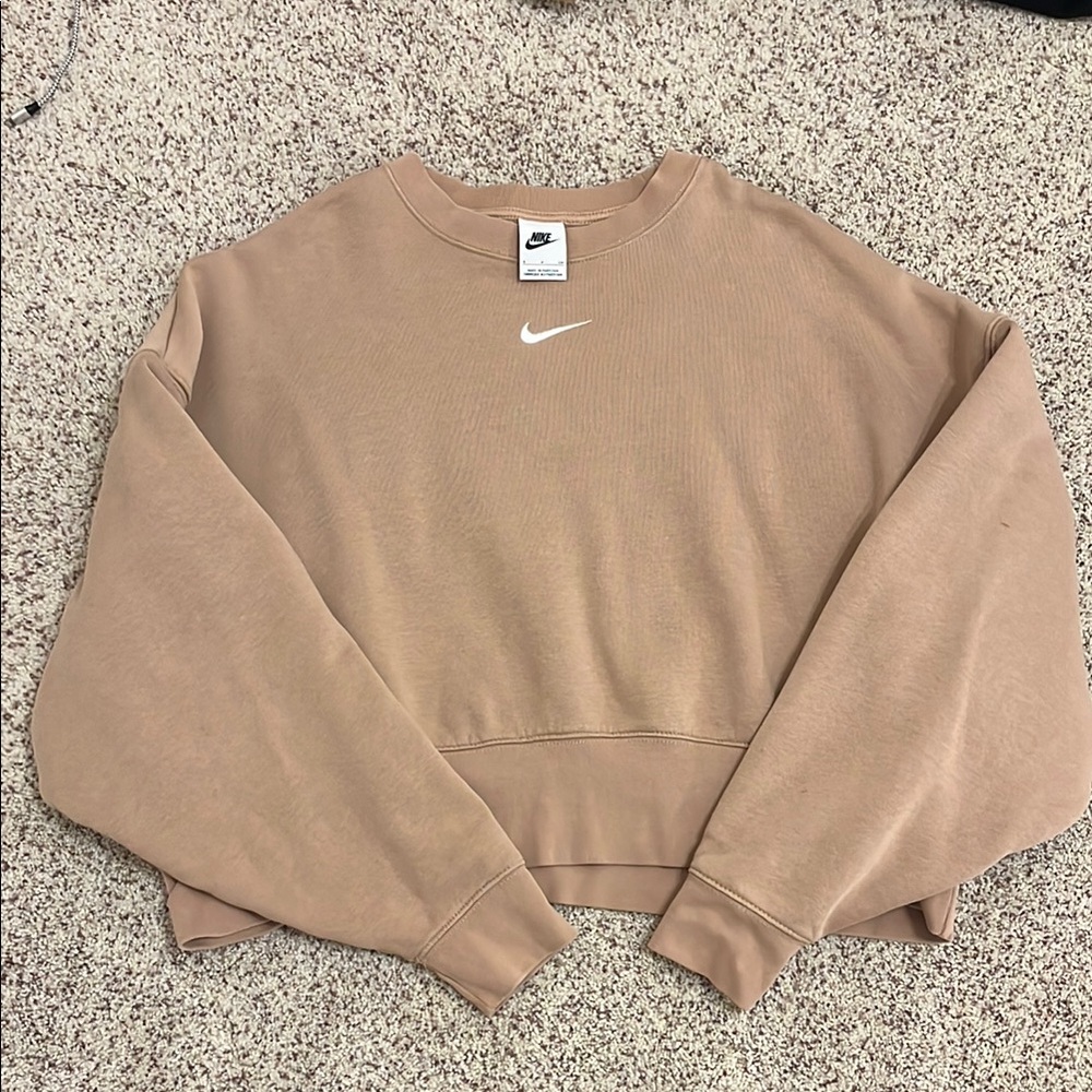 Nike Beige Cropped Sweatshirt